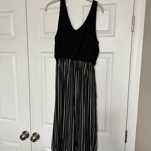 LOFT Black and White Pleated Maxi Sundress